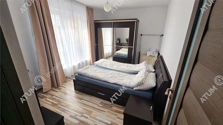 Apartament cu 3 camere decomandat în Sud
