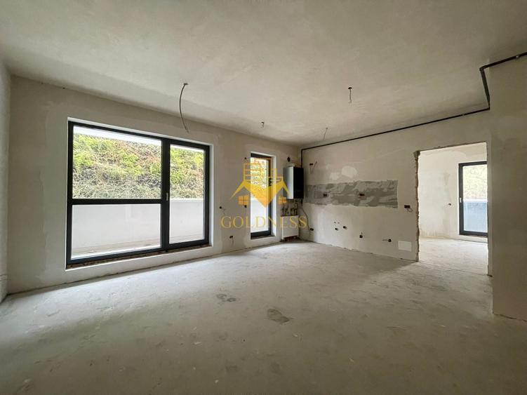 Apartament cu 3 camere semidecomandat în Zorilor
