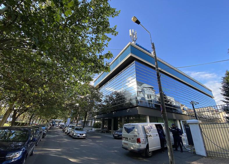 Birou, de 4,000 mp, în Herăstrău