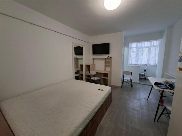 Garsonieră semidecomandată, mobilată în Alexandru cel Bun