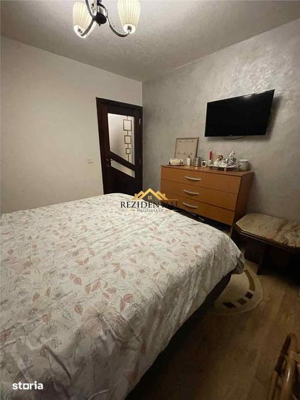 Apartament cu 3 camere, mobilat în Central