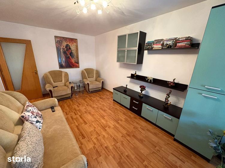 Apartament cu 3 camere în Sălăjan