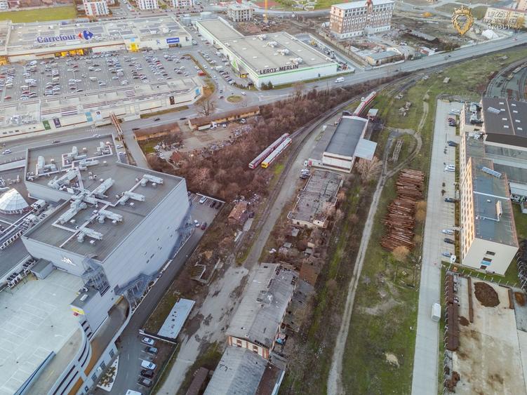 Teren Construcții intravilan de 4584 mp, în UTA