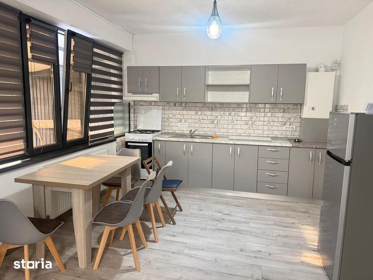 Apartament cu 3 camere în Răzvad