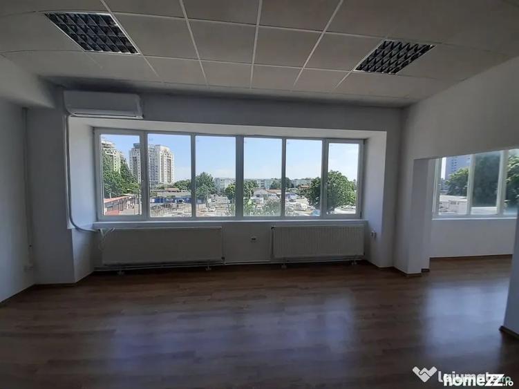 Spațiu comercial, de 125 mp, în Obor