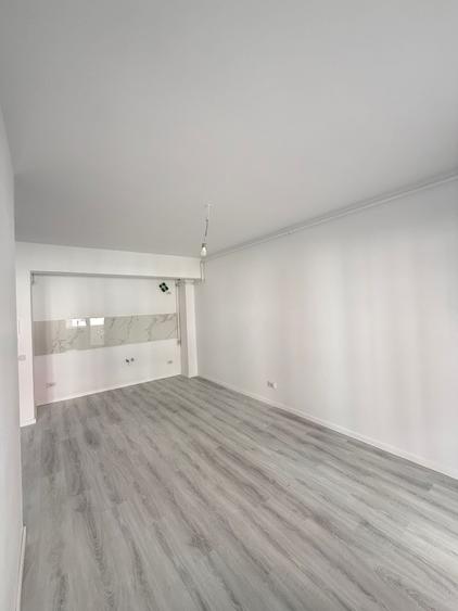 Apartament cu 2 camere semidecomandat în Militari