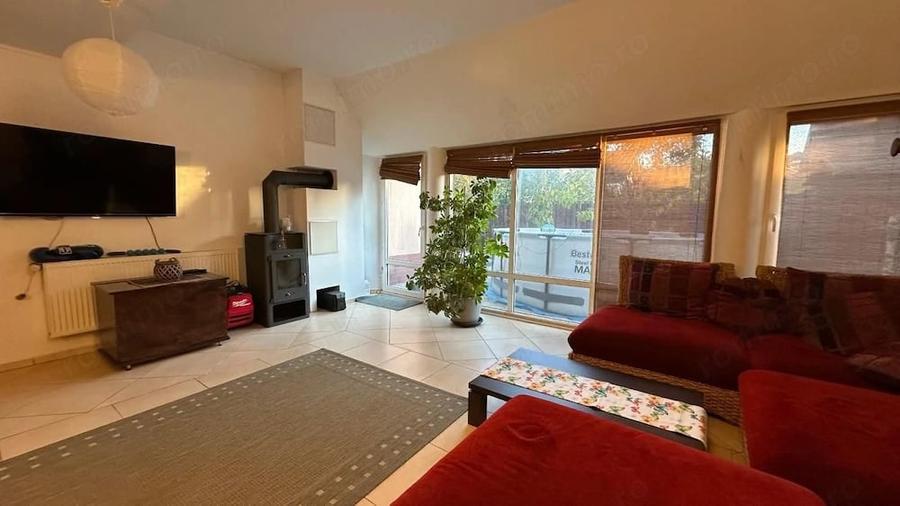 Casa individuala 6 camere cu teren 700 mp si garaj in Selimbar - 5
