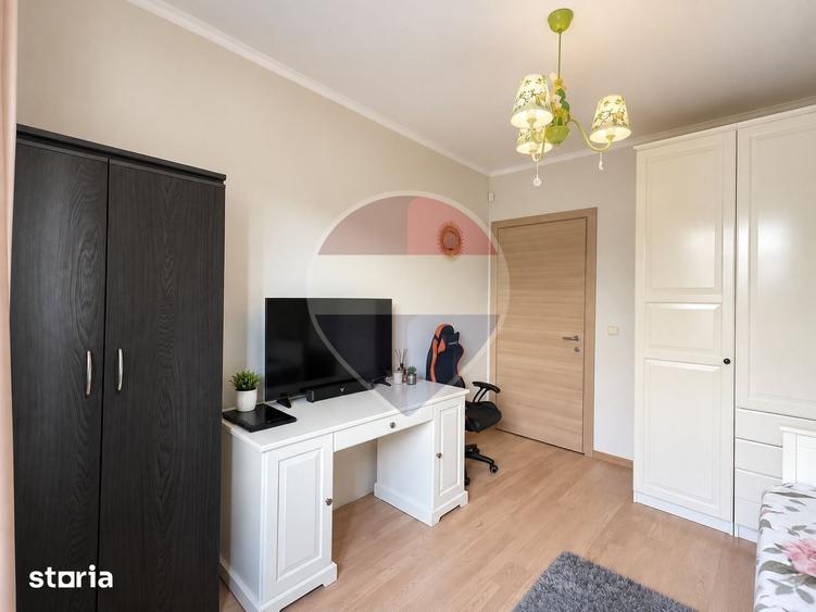 Apartament cu 3 camere în Bartolomeu