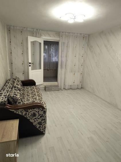 Apartament cu 2 camere în Micro 40