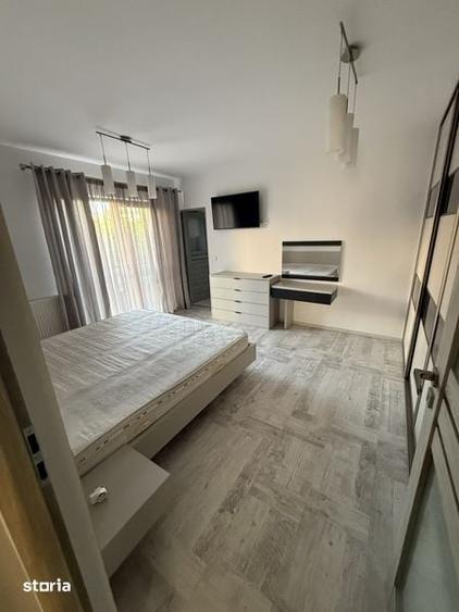 Apartament cu 3 camere în Zorilor