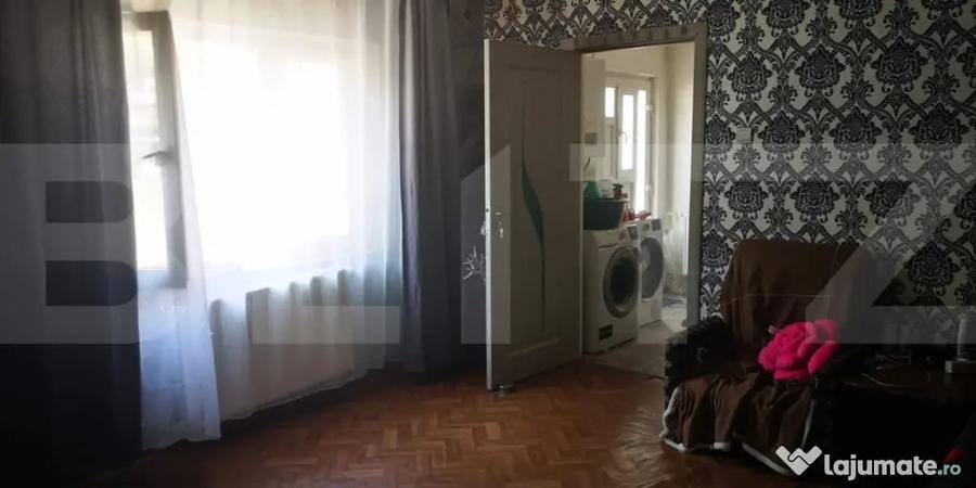 Casă cu 3 camere cu Teren 400 Mp în Elisabetin