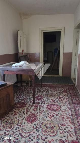 Casă cu 3 camere cu Teren 800 Mp în Slimnic