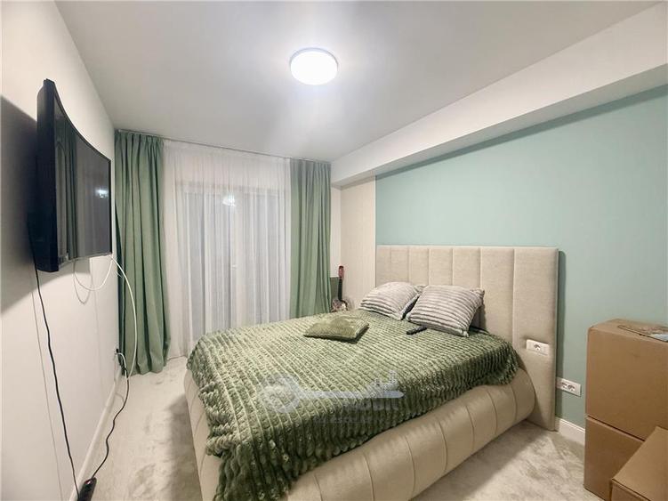 Apartament cu 3 camere decomandat, mobilat în Copou