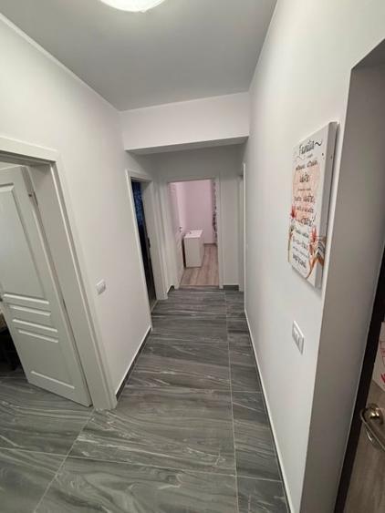 Apartament cu 2 camere decomandat în Valea Adâncă