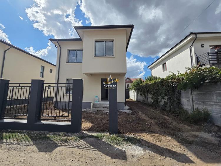 Casă cu 4 camere cu Teren 250 Mp în Haliu