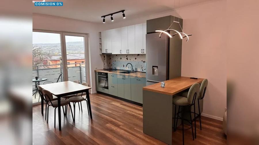 Apartament cu 2 camere semidecomandat, mobilat în Mărăști