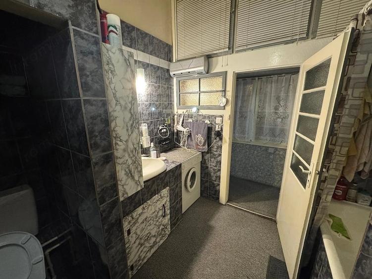 Apartament cu 4 camere decomandat în Odobescu