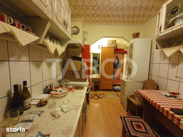 Apartament cu 2 camere semidecomandat în Central