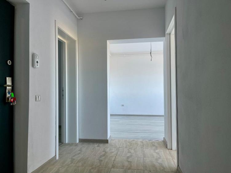 Apartament cu 2 camere semidecomandat în Sânpetru