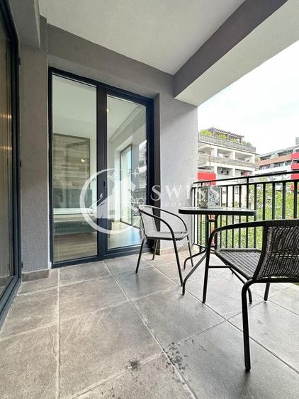 Apartament cu 2 camere semidecomandat, mobilat în Bună Ziua