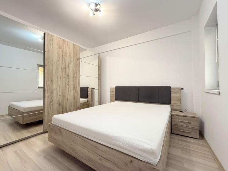 Apartament cu 3 camere decomandat în Bucovina