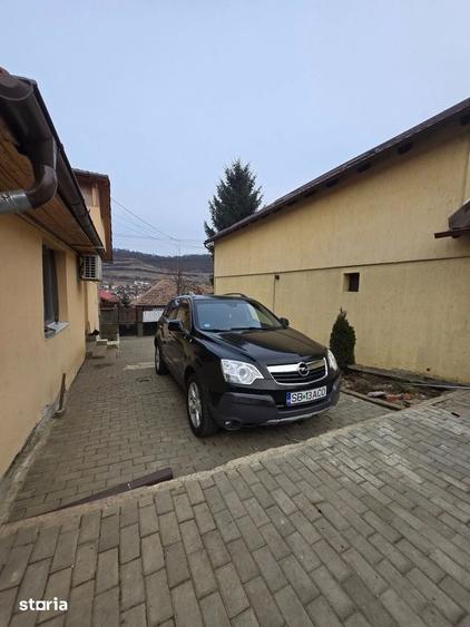 Casă cu 4 camere cu Teren 400 Mp în Mediaș