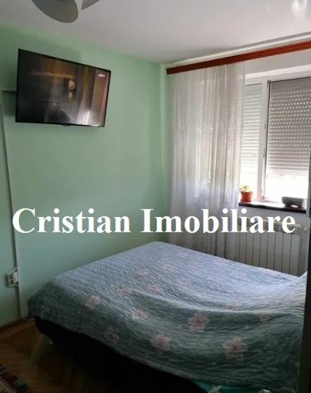 Apartament cu 2 camere decomandat în Abator