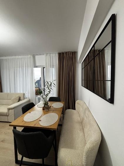 Apartament cu 2 camere decomandat, mobilat în Apărătorii Patriei