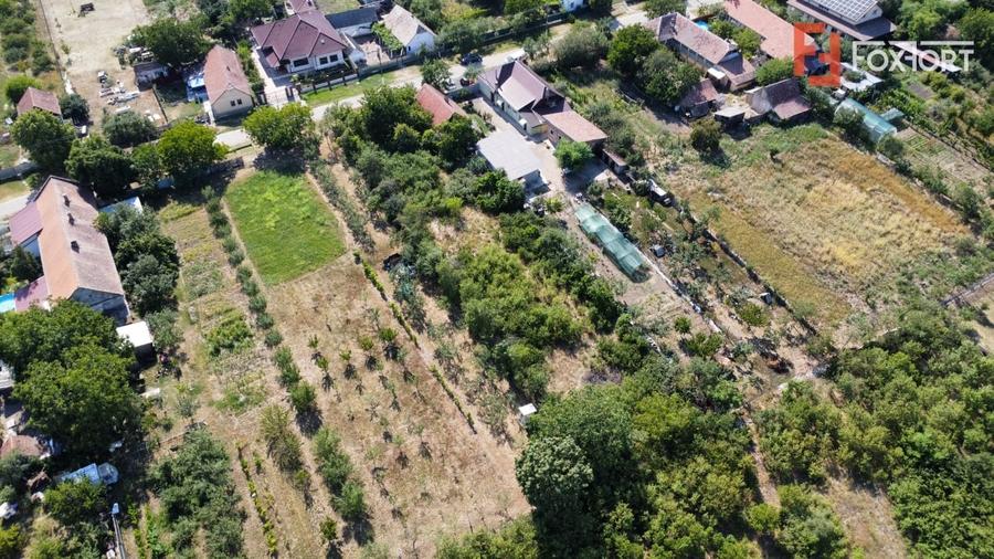 Teren Construcții intravilan de 1519 mp, în Murani