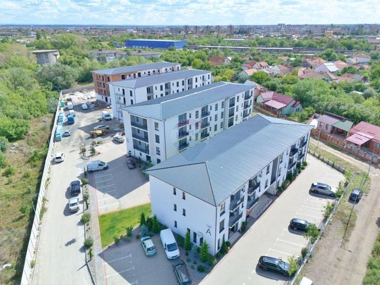 Apartament cu 2 camere semidecomandat în Grădiște