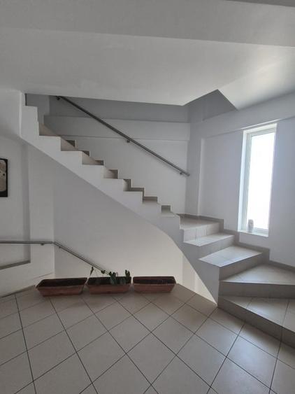 Spațiu comercial, de 145 mp, în Stadion