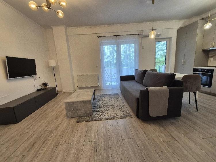 Apartament cu 2 camere decomandat în Dumbrăvița