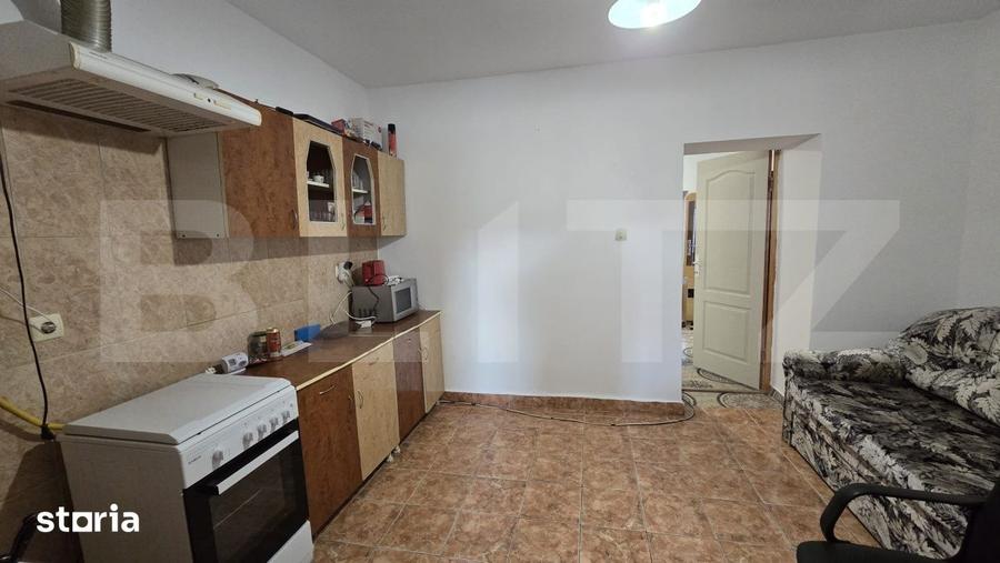 Casă cu 2 camere cu Teren 1000 Mp în Apa