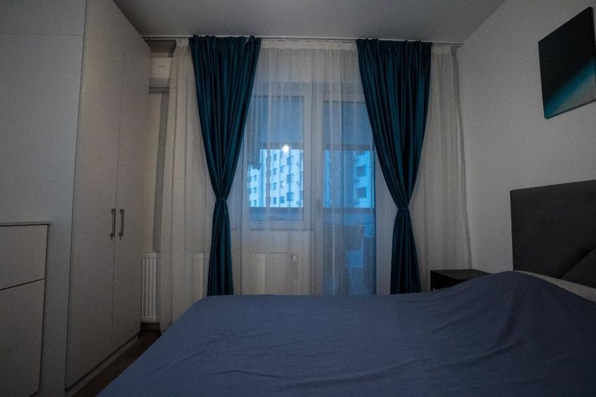 Apartament cu 2 camere semidecomandat, mobilat în Central
