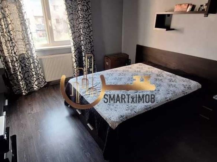 Apartament cu 3 camere decomandat în Micro 11