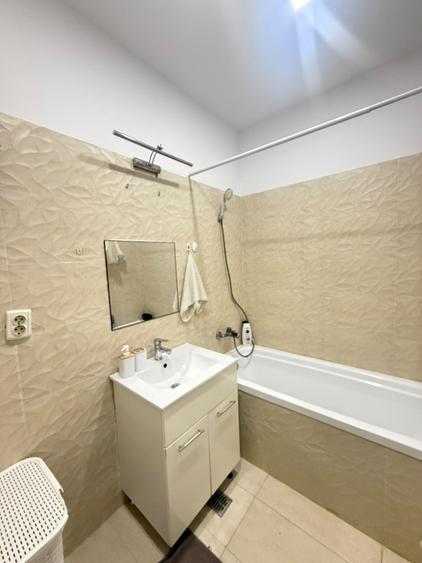 Apartament cu 2 camere decomandat în Militari