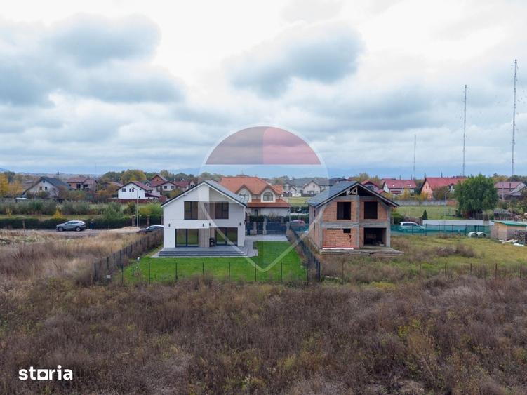 Casă cu 4 camere cu Teren 1185 Mp în Bod
