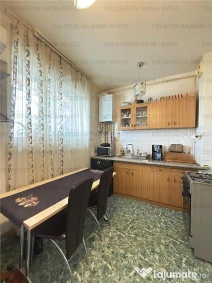Apartament cu 2 camere decomandat în Griviței