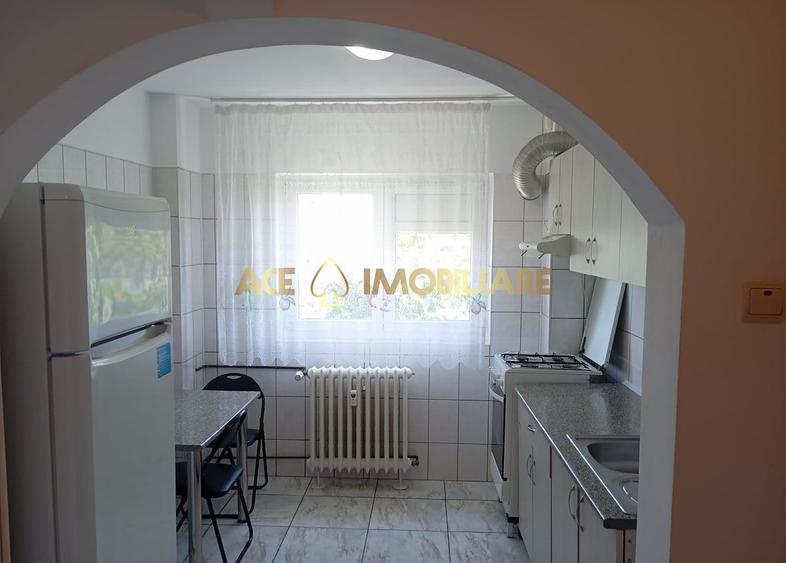 Apartament cu 2 camere semidecomandat, mobilat în Berceni