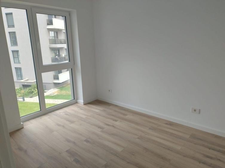 Apartament cu 2 camere nedecomandat în Lotus