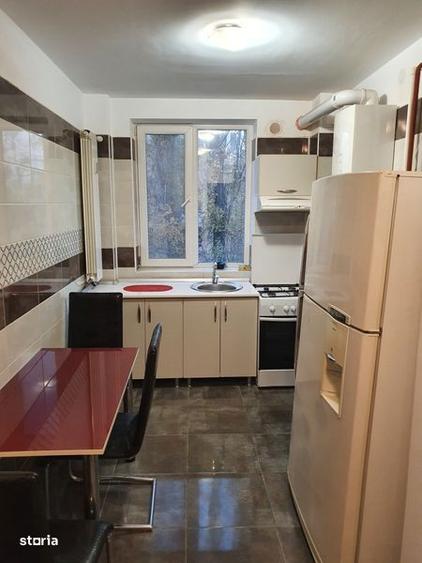 Inchiriez apartament 2 camere - 1