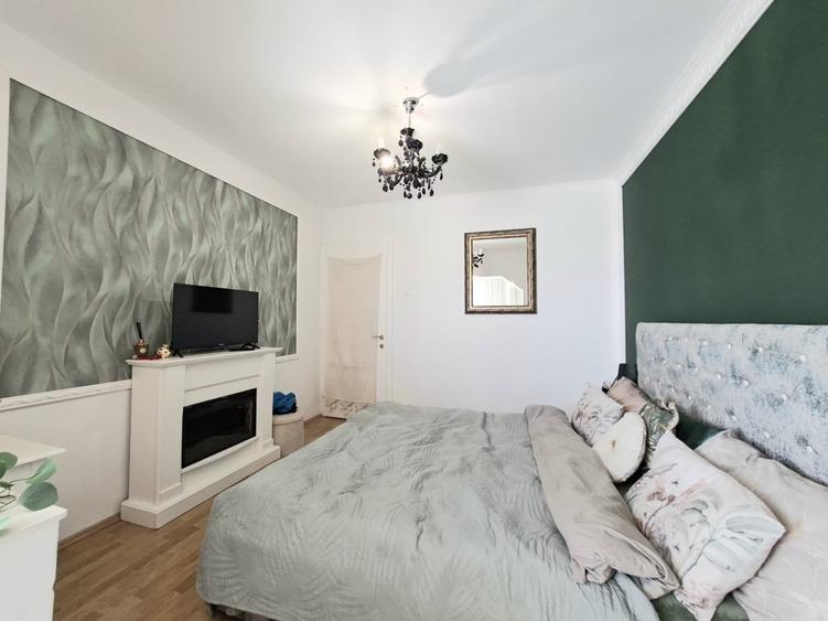 Apartament cu 4 camere decomandat, mobilat în Codlea