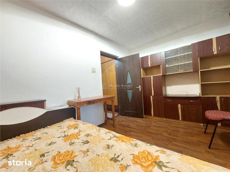 Garsonieră decomandată în Piața