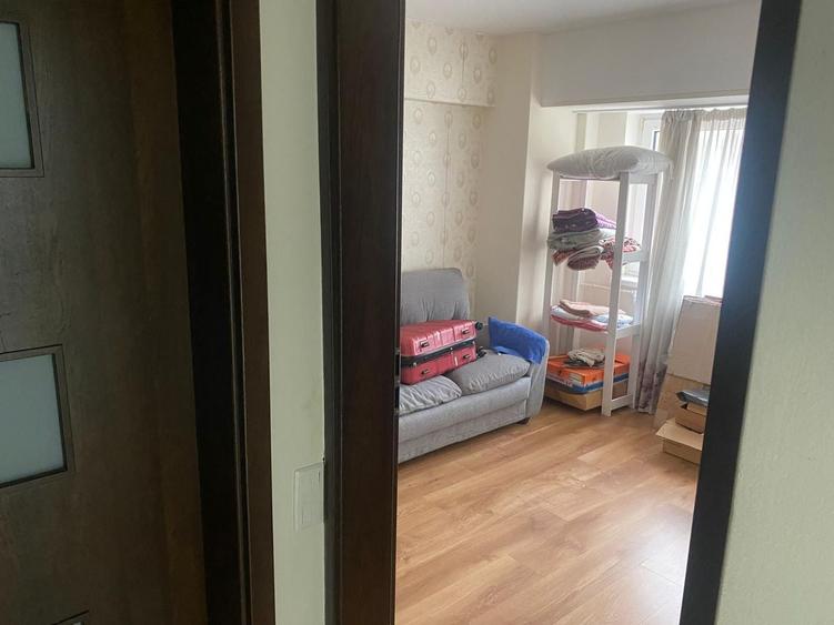 Apartament cu 4 camere decomandat, mobilat în Unirii