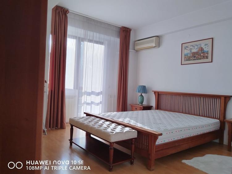 Apartament cu 2 camere semidecomandat în Dorobanți