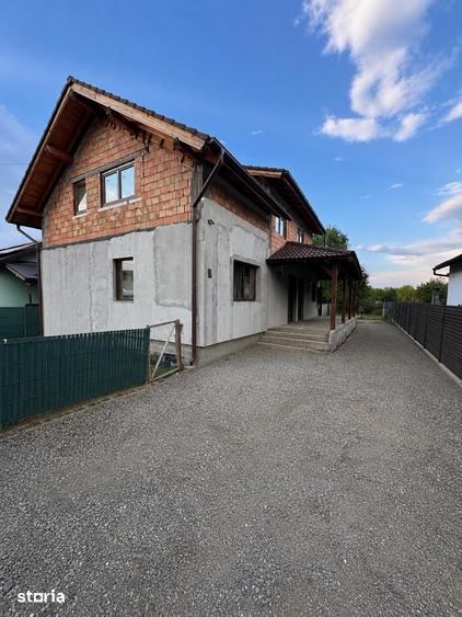 Casă cu 3 camere cu Teren 622 Mp în Sângeorgiu de Mureș