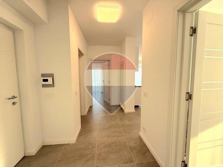 De închiriat apartament cu 3 camere+ 2 parcări  Prima Arena - 8
