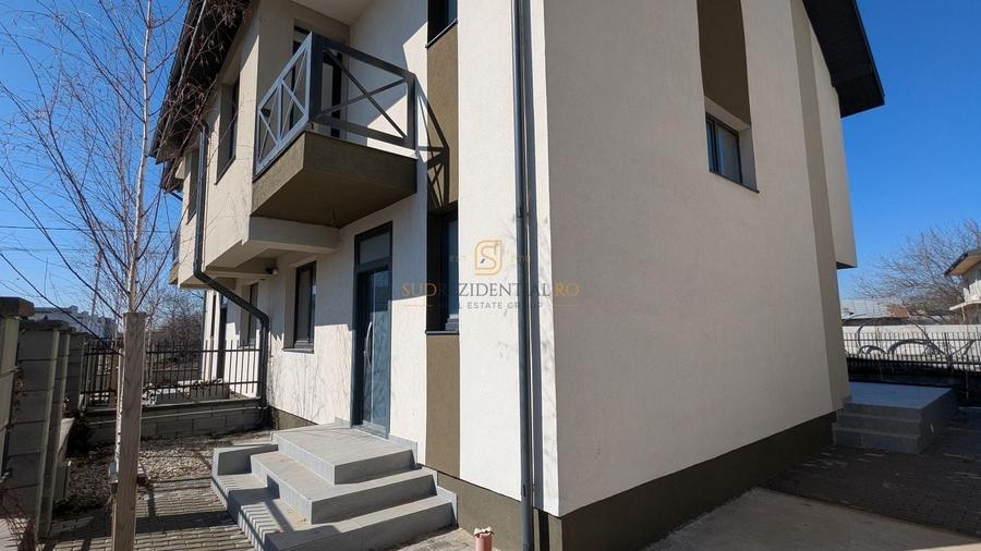 Duplex cu 5 camere cu Canalizare în Berceni