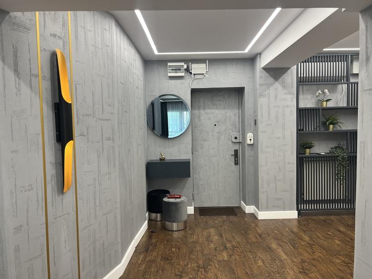 Apartament cu 2 camere decomandat, mobilat în Splaiul Unirii