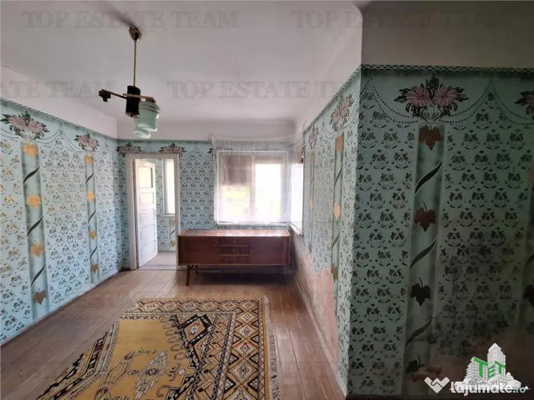 Casă cu 4 camere cu Teren 177 Mp în Central